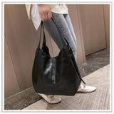 Vintage shopping Handbags - Julie bags