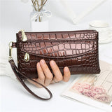 Wristlet Wallet: Organized and Stylish - Julie bags