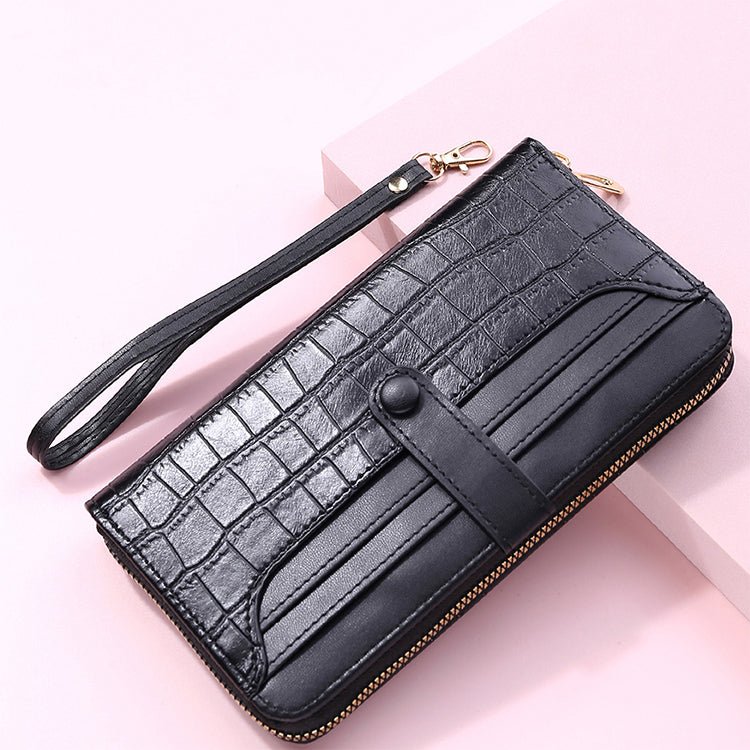 Fashionably Chic: Women's PU Leather Wallet - Julie bags